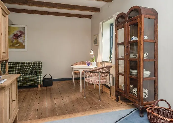 Ferienhaus Gorgeous In With Wifi *